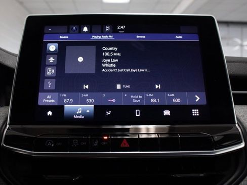 Used 2022 Jeep Compass Latitude image 13