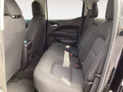 Used 2017 Chevrolet Colorado LT RWD image 25