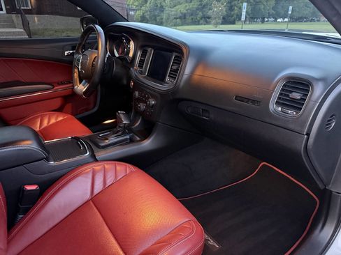 Used 2021 Dodge Charger SRT Hellcat w/ Harman/Kardon Audio Group RWD image 30