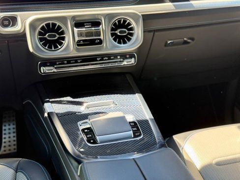 Used 2025 Mercedes-Benz G 580 w/ EQ Technology image 22