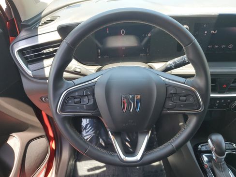 Used 2024 Buick Encore GX Preferred image 17