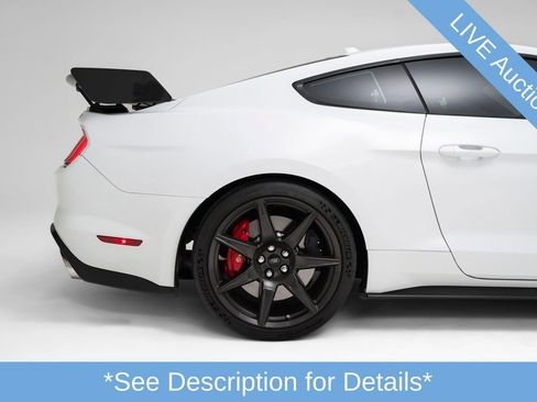 Used 2022 Ford Mustang Shelby GT500 w/ Carbon Fiber Track Pack image 62