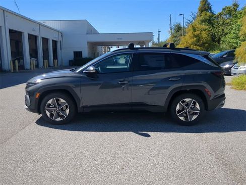 New 2026 Hyundai Tucson SEL image 3