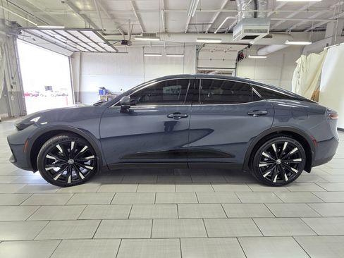 Certified 2025 Toyota Crown Platinum image 15