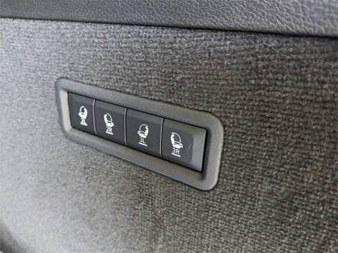 New 2024 Jeep Grand Wagoneer Series III image 33