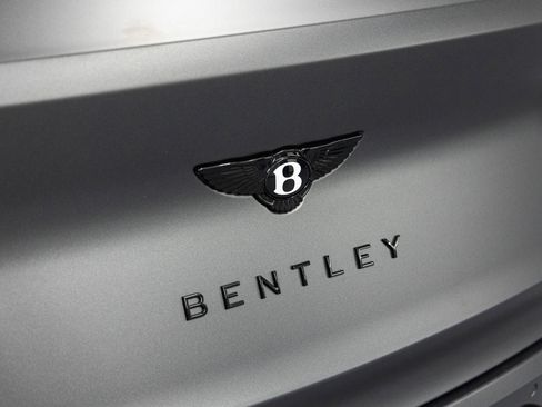 Used 2026 Bentley Bentayga Speed image 20