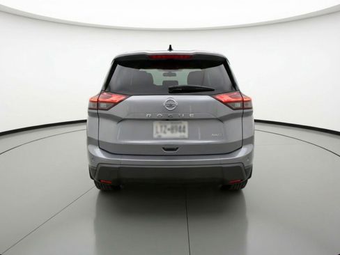Used 2025 Nissan Rogue SV image 7