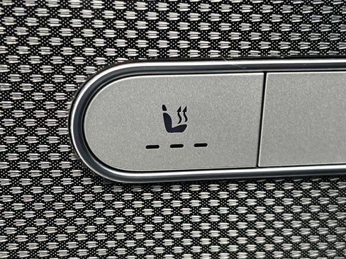 Used 2022 Mercedes-Benz GLE 53 AMG 4MATIC image 17