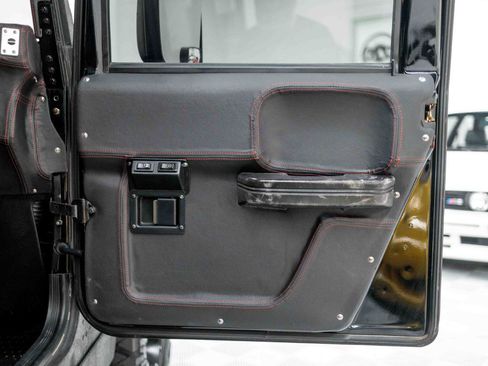 Used 1999 HUMMER H1 4-Door Wagon AWD/4WD image 59
