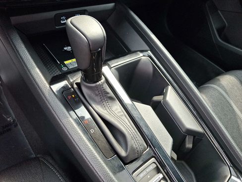Used 2025 Honda Accord Sport image 15