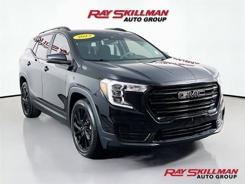 Used 2023 GMC Terrain SLE w/ Driver Convenience Package FWD image 1