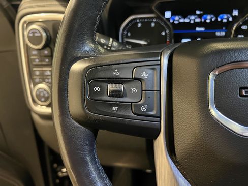 Used 2020 GMC Sierra 2500 Denali w/ Denali Ultimate Package AWD/4WD image 12