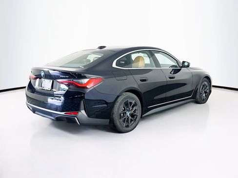 Used 2024 BMW i4 xDrive40i AWD/4WD image 9