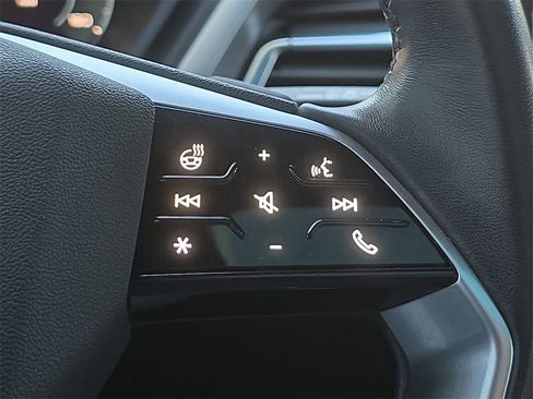 Certified 2023 Audi Q4 e-tron Premium Plus w/ Premium Plus image 18