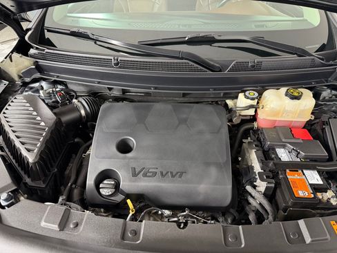 Used 2018 Buick Enclave Avenir w/ Avenir Technology Package FWD image 31