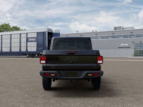 New 2026 Jeep Gladiator Sport AWD/4WD image 7
