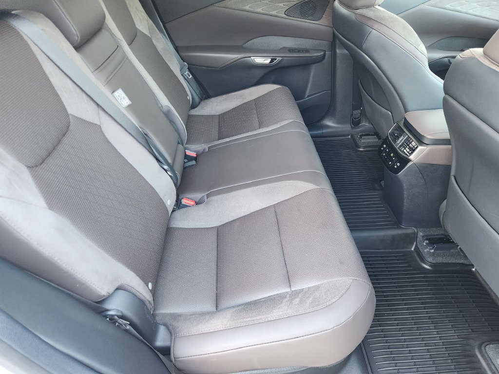 Certified 2023 Lexus RX 350 FWD w/ Accessory Package image 30