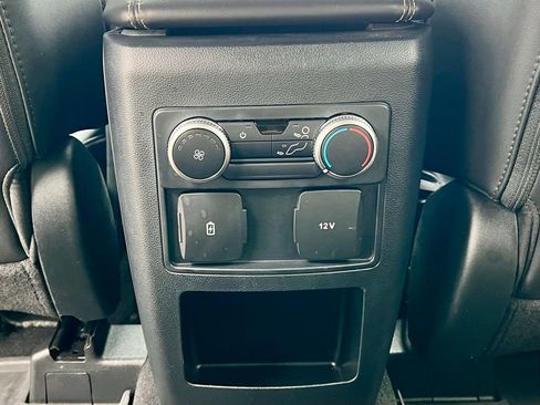 Used 2021 Ford Explorer XLT w/ Equipment Group 202A image 36