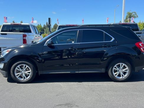 Used 2017 Chevrolet Equinox LT w/ Convenience Package FWD image 8