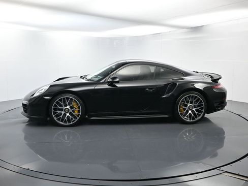 Used 2014 Porsche 911 Turbo S image 2