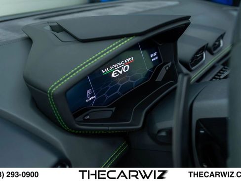 Used 2021 Lamborghini Huracan EVO RWD image 65