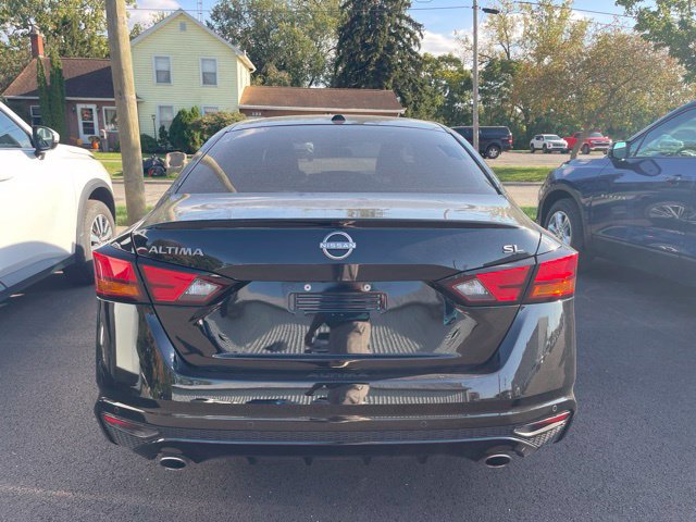 Used 2024 Nissan Altima 2.5 SL FWD image 4