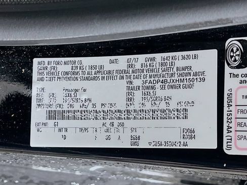 Used 2017 Ford Fiesta SE FWD image 11