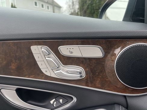 Used 2017 Mercedes-Benz C 300 Sedan image 29