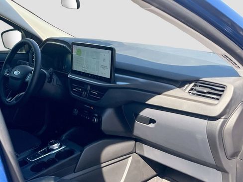 Used 2023 Ford Escape SE FWD image 28