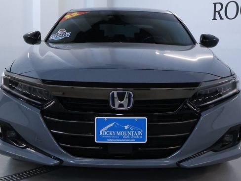 Used 2022 Honda Accord Sport image 2