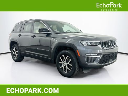 Used 2023 Jeep Grand Cherokee Limited AWD/4WD image 1