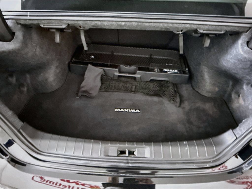 Certified 2022 Nissan Maxima SR w/ Sport Mat Group FWD image 31