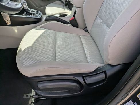Certified 2025 Kia Soul LX w/ LX Technology Package FWD image 20