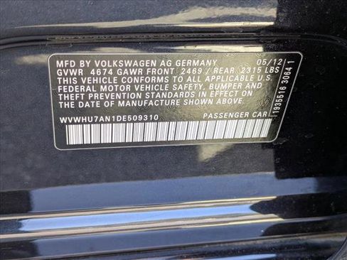 Used 2013 Volkswagen CC Lux image 27