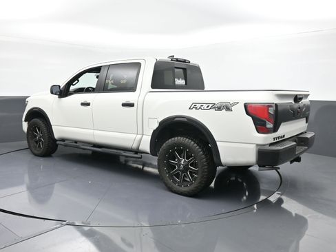 Used 2022 Nissan Titan PRO-4X w/ Pro-4x Utility Package image 6