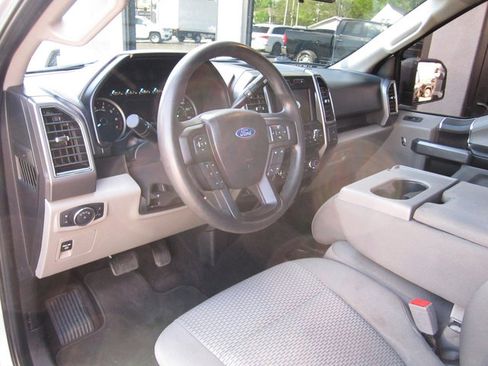Used 2019 Ford F150 XLT w/ Trailer Tow Package AWD/4WD image 6