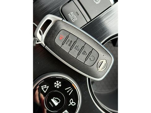 New 2026 Nissan Rogue SV image 36