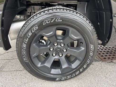 New 2026 RAM 1500 Express AWD/4WD image 12