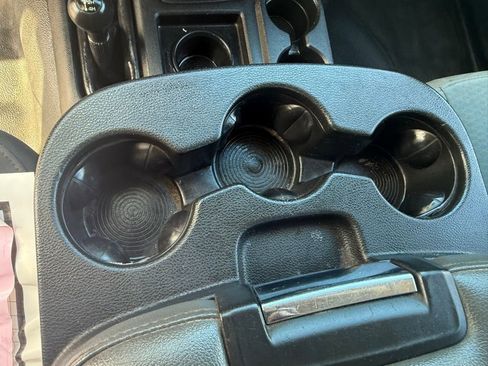 Used 2017 RAM 5500 Tradesman w/ Chrome Appearance Group image 16