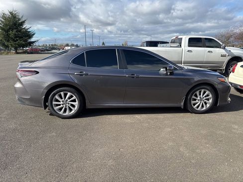 Used 2021 Toyota Camry LE w/ Cold Weather Package image 6