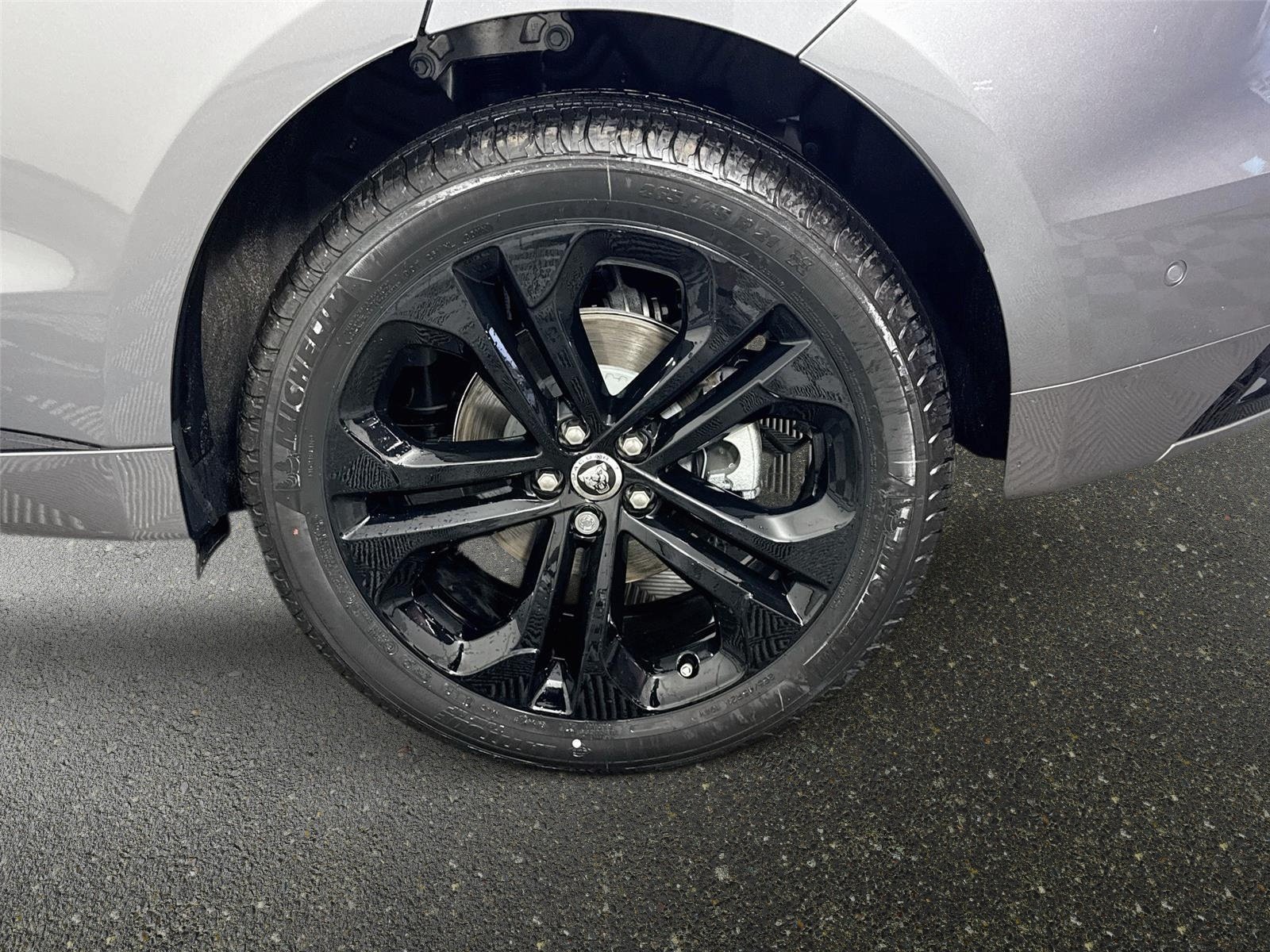 New 2026 Jaguar F-PACE R-Dynamic S AWD/4WD image 33