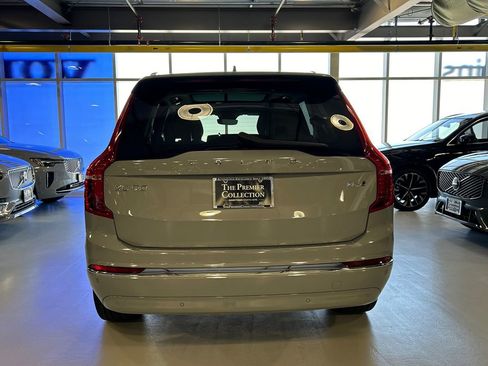 Used 2025 Volvo XC90 B6 Plus w/ Protection Package Premier AWD/4WD image 3