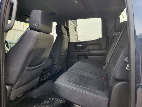 Used 2023 Chevrolet Silverado 1500 Custom Trail Boss image 10