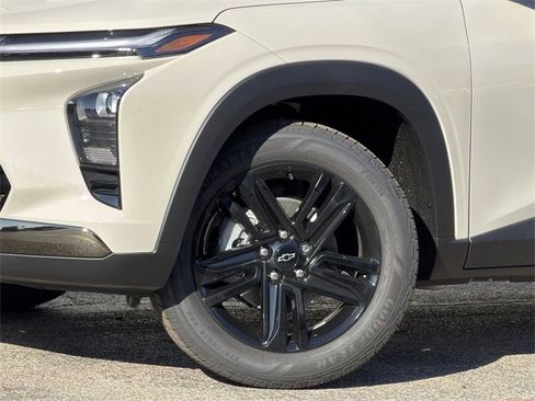 New 2026 Chevrolet Trax ACTIV w/ Driver Confidence Package image 8