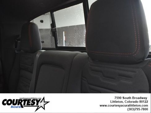 Used 2024 Nissan Frontier PRO-4X w/ Technology Package image 20