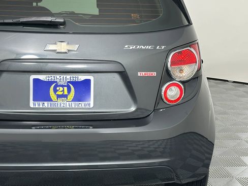 Used 2015 Chevrolet Sonic LT image 12