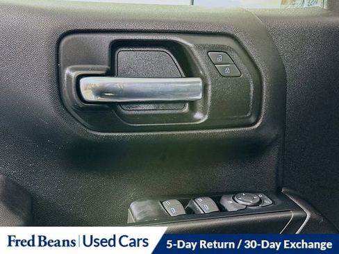 Used 2022 Chevrolet Silverado 1500 Custom image 19