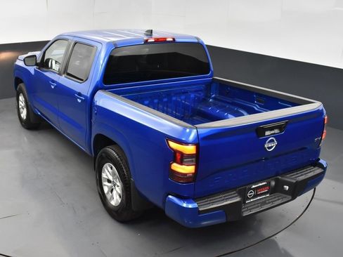 Used 2024 Nissan Frontier SV image 49