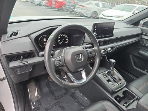 Used 2024 Honda CR-V Sport-L image 16