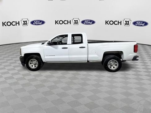 Used 2017 Chevrolet Silverado 1500 W/T w/ Trailering Package image 5